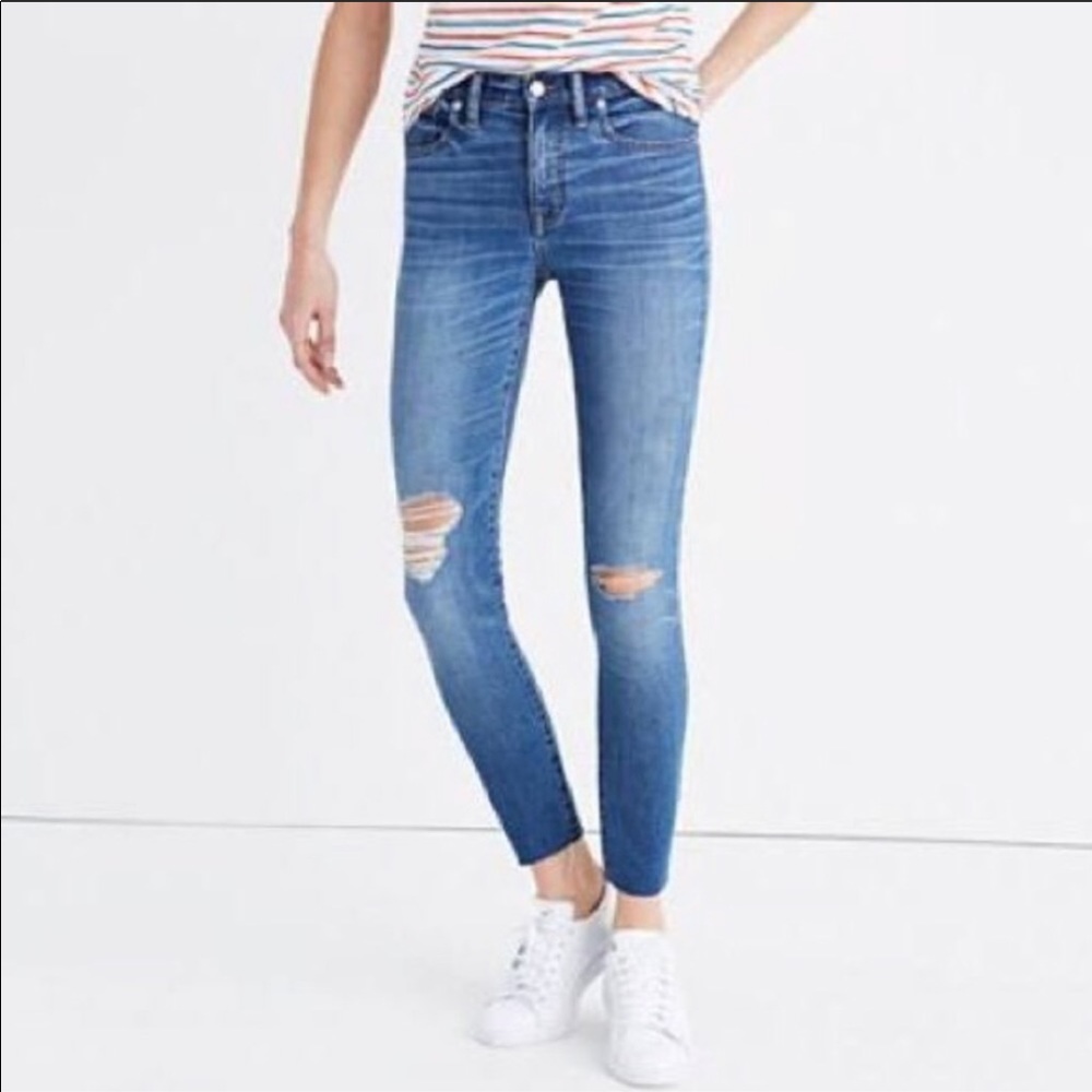 Madewell high rise 9” distressed crop jeans